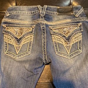Vigoss Womens New York Skinny Jean size 27w/30l